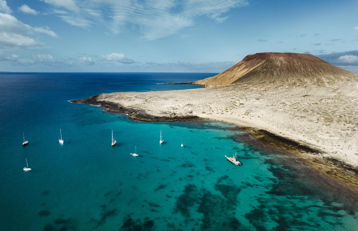 Playas con aguas cristalinas