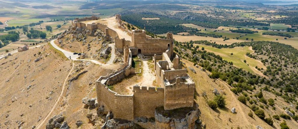 Vista aérea de la Fortaleza de Gormaz en Soria
