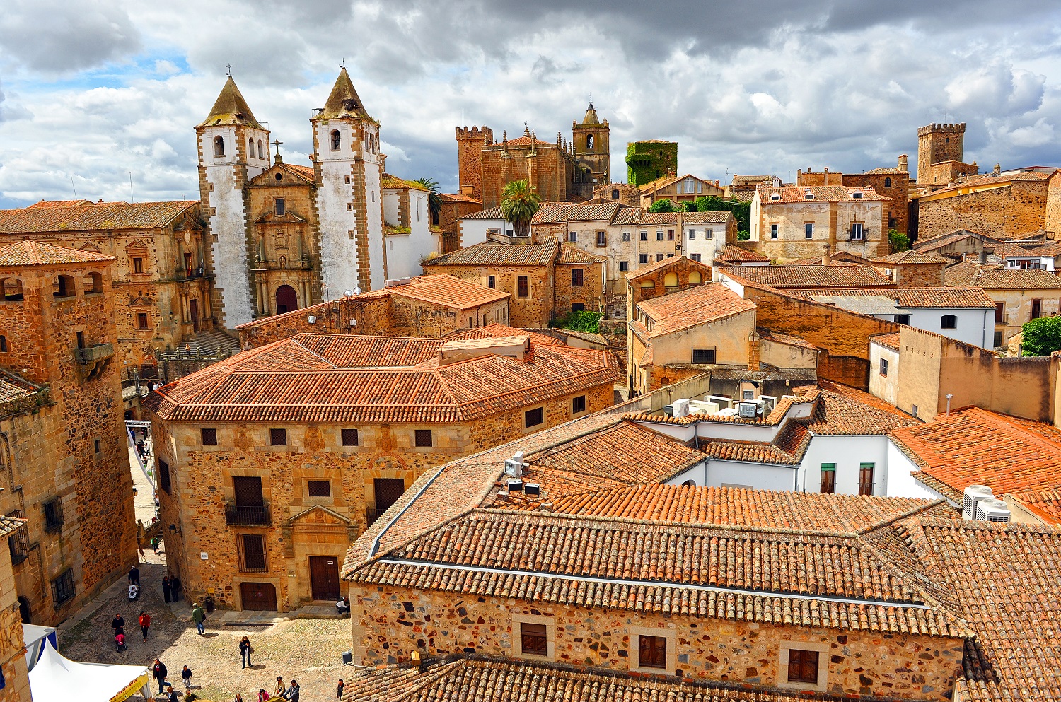 Ciudad vieja de Cáceres, Patrimonio de la Humanidad por bien cultural